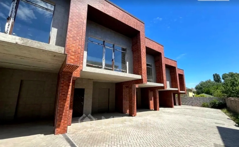 Фото частини будинку, с. Лиманка, ул. Колекційна 21/1 (22057-2)