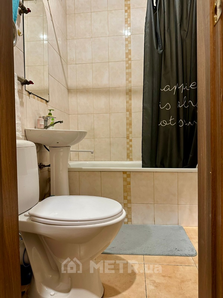 Фото квартиры, г. Одесса, ул. Сегедская 8 (22062-15)