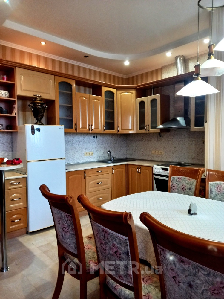 Фото квартиры, г. Одесса, ул. Базарная 5/4 (22087-1)