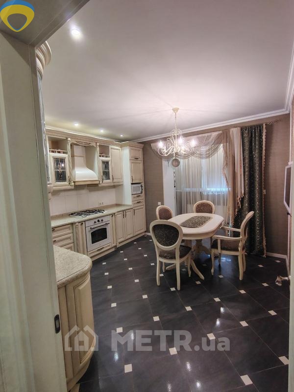 Фото квартиры, г. Одесса, ул. Пишоновская 37 (22089-4)