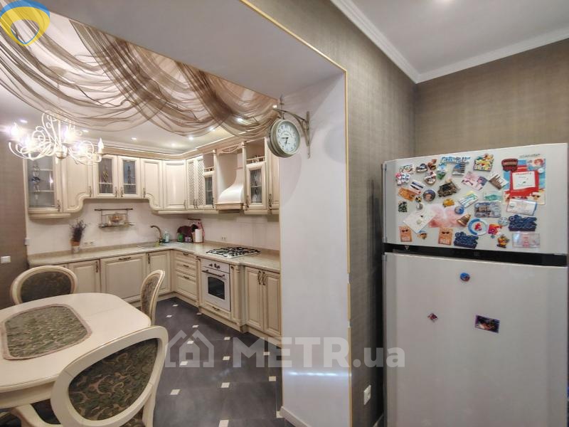 Фото квартиры, г. Одесса, ул. Пишоновская 37 (22089-3)