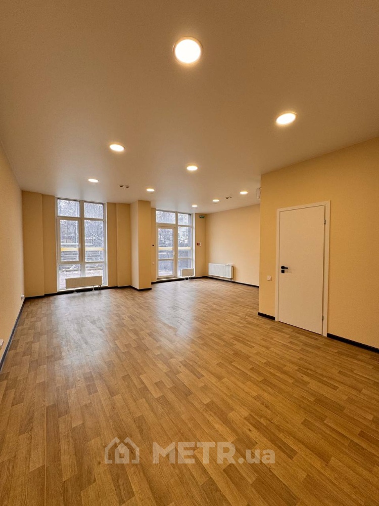 Фото коммерческой недвижимости, г. Одесса, ул. Ивана Франко 40 (СТР) (22135-3)