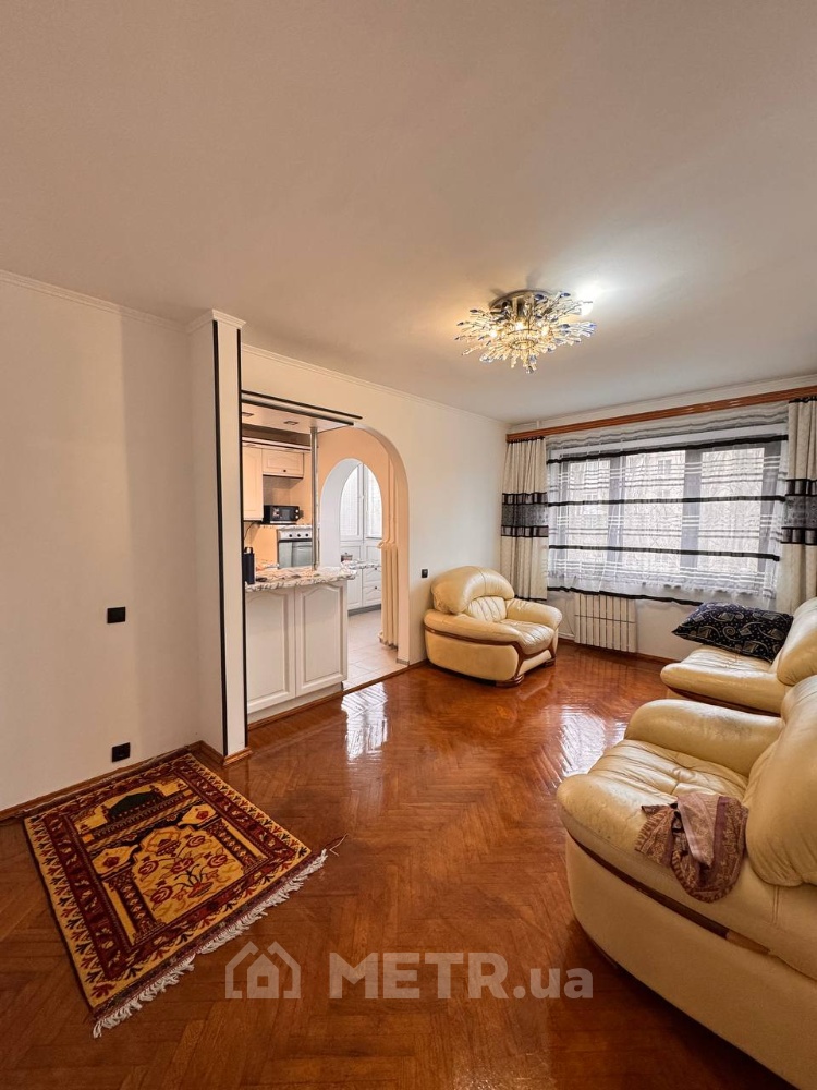 Фото квартиры, г. Одесса, ул. Ильфа и Петрова 19 (22141-4)