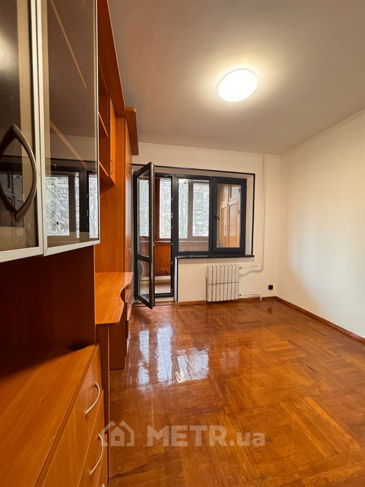 Фото квартиры, г. Одесса, ул. Ильфа и Петрова 19 (22141-8)