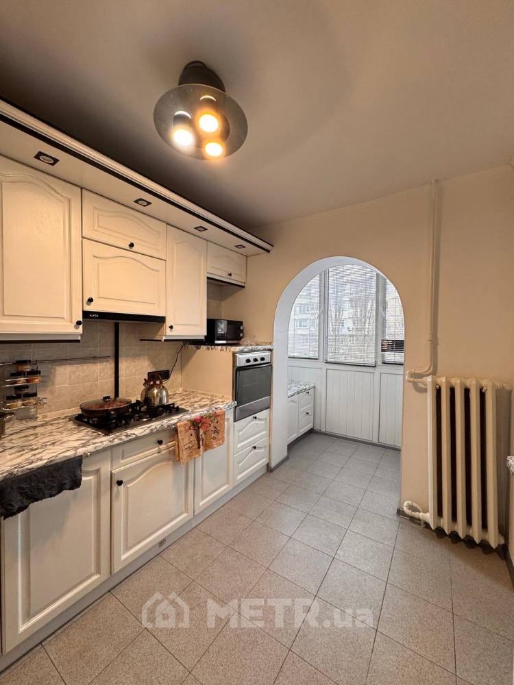 Фото квартиры, г. Одесса, ул. Ильфа и Петрова 19 (22141-3)