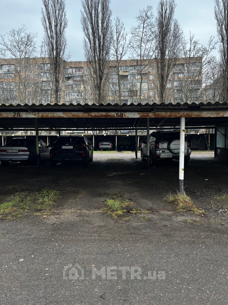 Фото места на стоянке, г. Одесса, №36, ул. Ильфа и Петрова (22145-3)