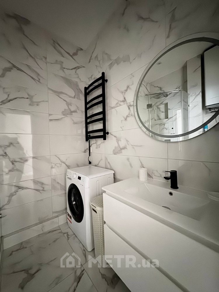 Фото квартиры, г. Одесса, ул. Академика Филатова 2 (22160-11)