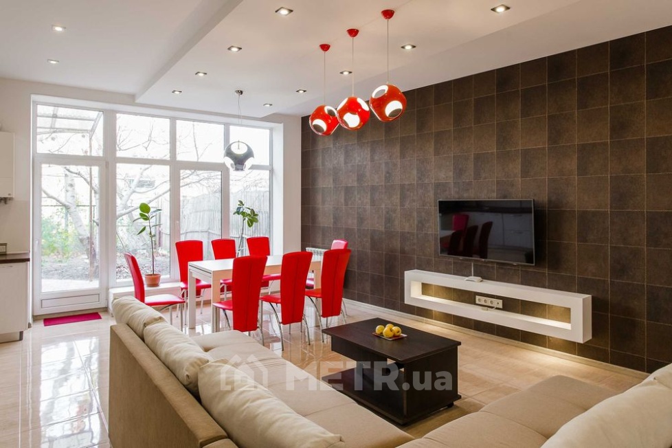 Фото дома, г. Одесса, ул. Зоринская 30 (22197-10)