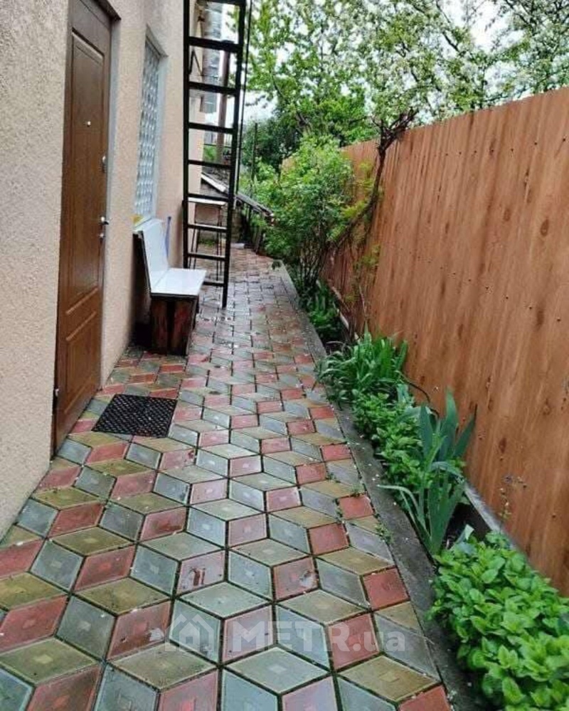 Фото частини будинку, м. Одеса, ул. Путевая 2 (22199-15)