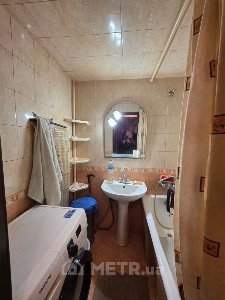 Фото квартиры, г. Одесса, ул. Ильфа и Петрова 10 (22217-12)