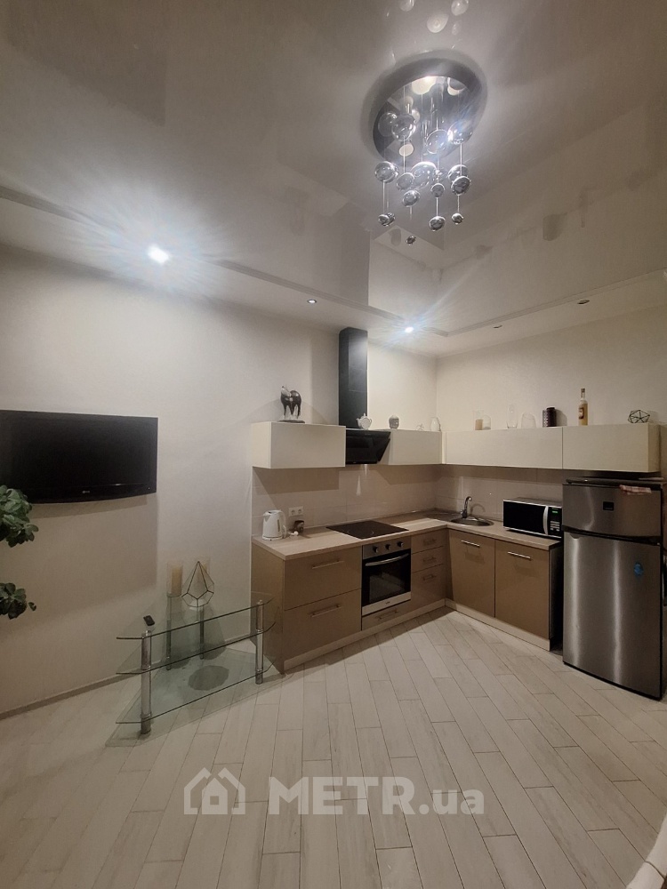 Фото квартиры, г. Одесса, ул. Среднефонтанская 35 (22219-1)