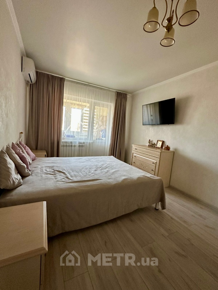 Фото квартиры, г. Одесса, ул. Космонавтов 27 (22220-7)