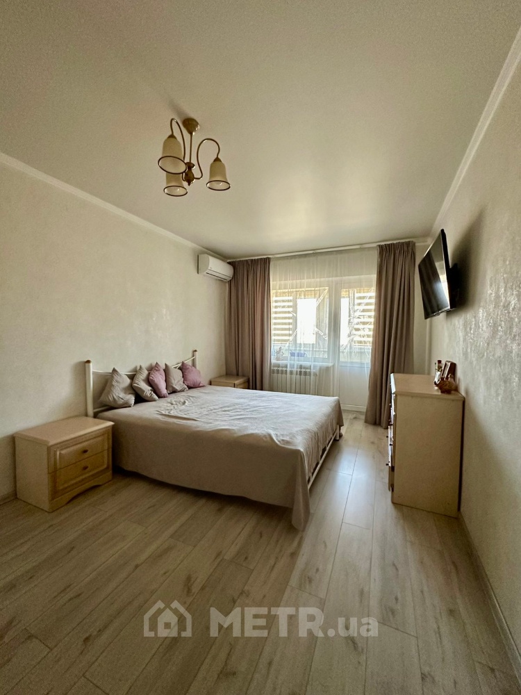 Фото квартиры, г. Одесса, ул. Космонавтов 27 (22220-8)