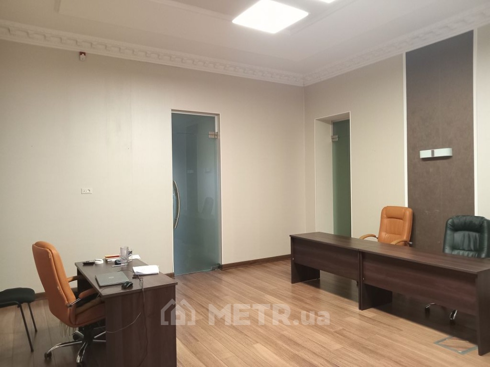 Фото коммерческой недвижимости, г. Одесса, ул. Маразлиевская 2 (22249-18)