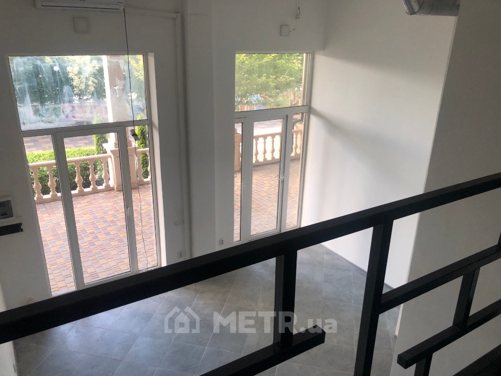 Фото коммерческой недвижимости, с. Фонтанка, ул. Греческая 2 (22254-6)