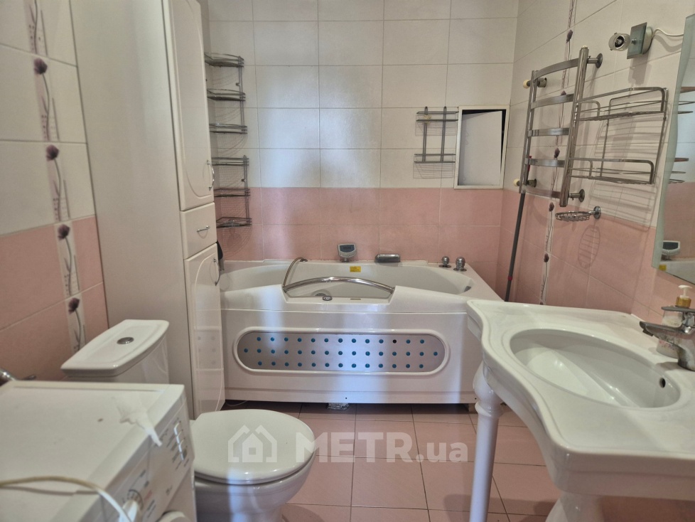 Фото квартиры, г. Одесса, ул. Жуковского 10 (22262-9)