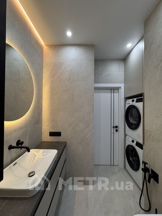 Фото квартиры, г. Одесса, ул. Краснова 3 (СТР) (22267-17)