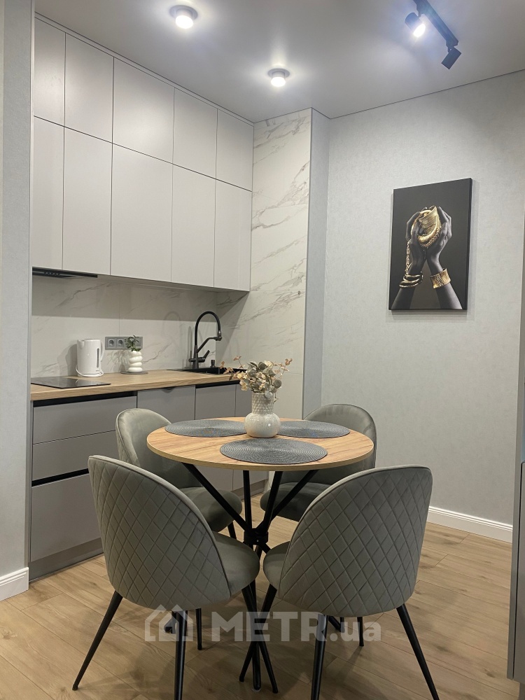 Фото квартиры, г. Одесса, ул. Генуэзская 1Е (22273-4)