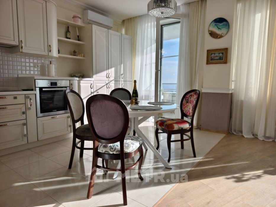 Фото квартиры, г. Одесса, ул. Литературная 1А (22291-3)