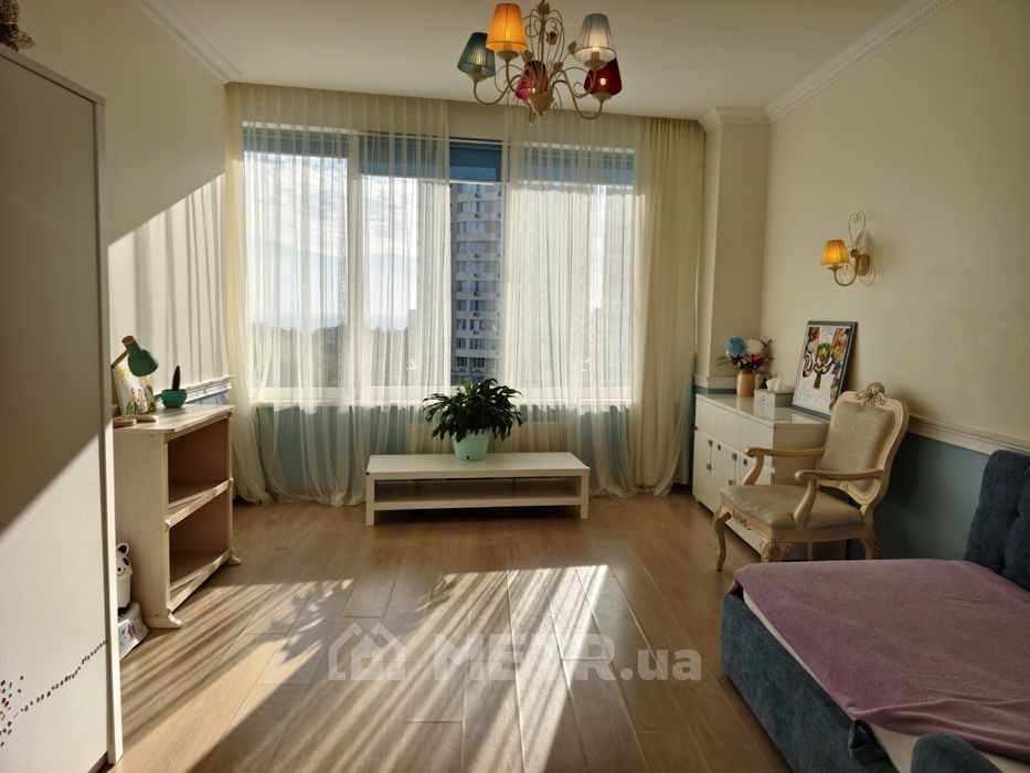 Фото квартиры, г. Одесса, ул. Литературная 1А (22291-8)