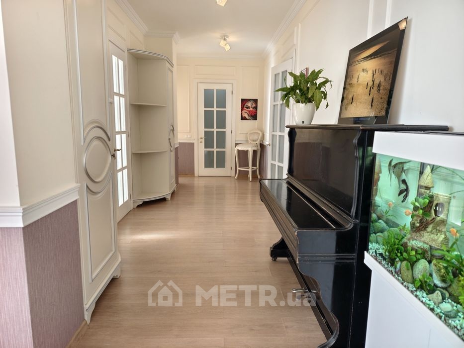 Фото квартиры, г. Одесса, ул. Литературная 1А (22291-10)