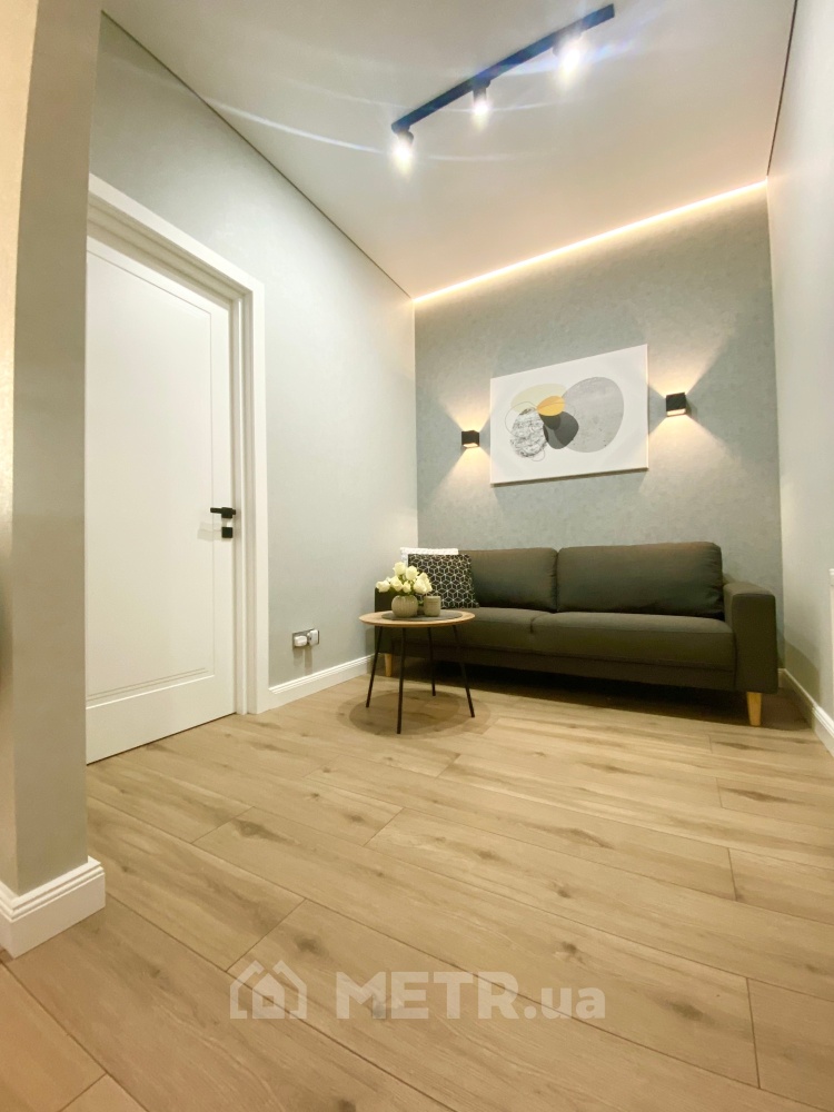 Фото квартиры, г. Одесса, ул. Генуэзская 1Е (22273-6)