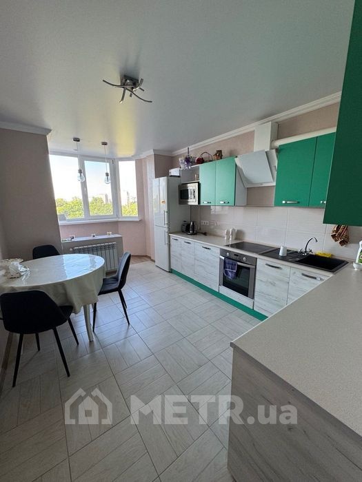 Фото квартиры, г. Черноморск, ул. Парусная 18 (22332-8)