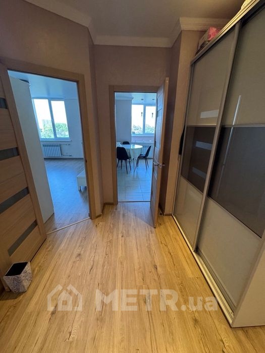 Фото квартиры, г. Черноморск, ул. Парусная 18 (22332-11)