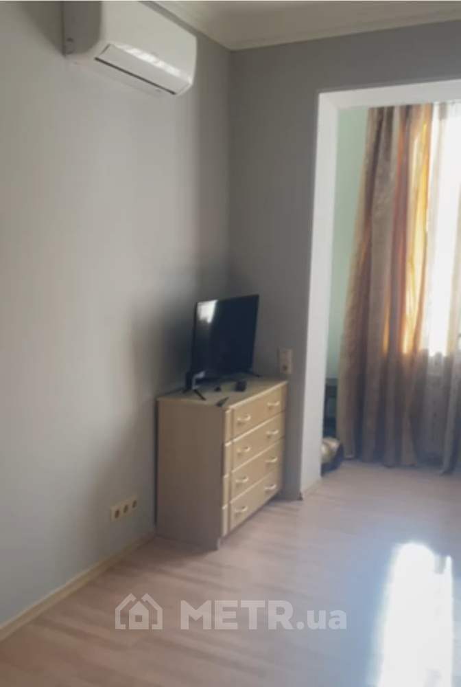 Фото квартиры, г. Одесса, ул. Махачкалинская 6 (22337-5)