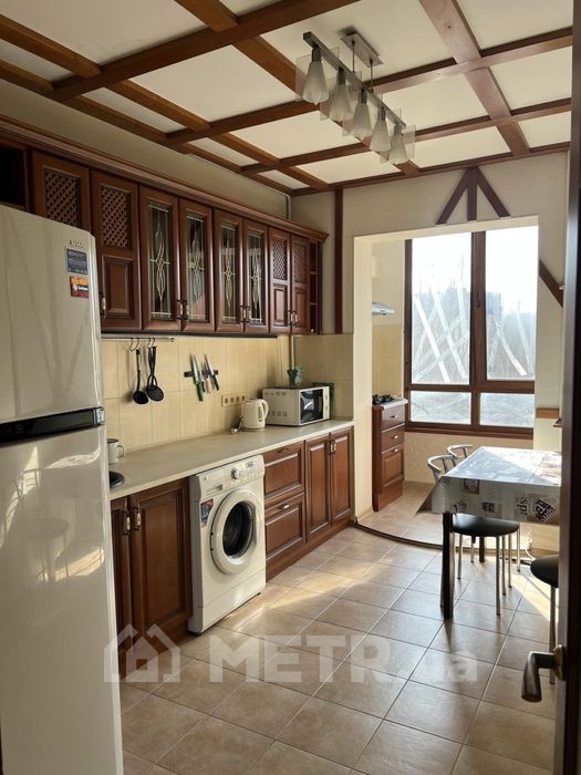 Фото квартиры, г. Одесса, ул. Ильфа и Петрова 8 (22354-1)