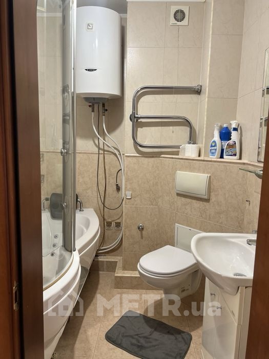 Фото квартиры, г. Одесса, ул. Ильфа и Петрова 8 (22354-7)