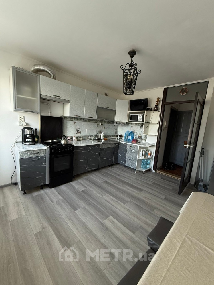 Фото квартиры, г. Черноморск, проспект Мира 24 (22359-10)