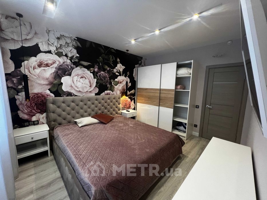 Фото квартиры, г. Одесса, ул. Толбухина 135 (22399-17)