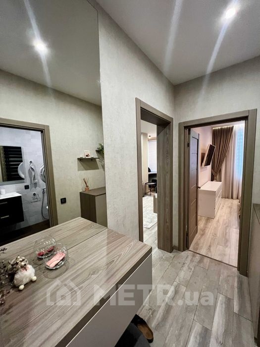 Фото квартиры, г. Одесса, ул. Толбухина 135 (22399-11)