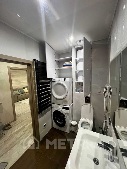 Фото квартиры, г. Одесса, ул. Толбухина 135 (22399-20)