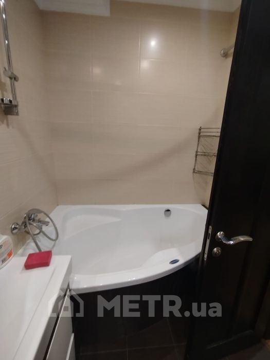 Фото квартиры, г. Черноморск, ул. Парковая 48 (22432-8)