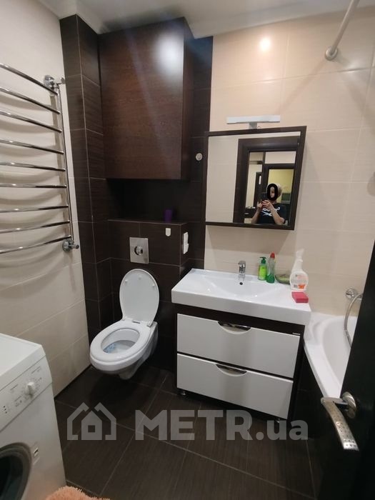 Фото квартиры, г. Черноморск, ул. Парковая 48 (22432-9)