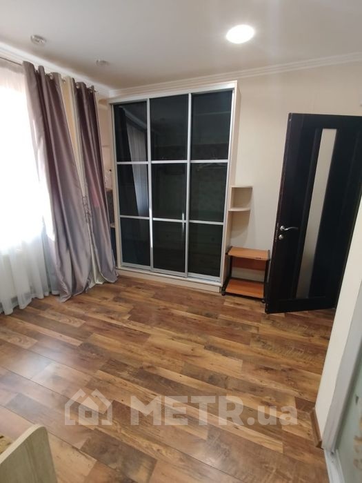 Фото квартиры, г. Черноморск, ул. Парковая 48 (22432-4)