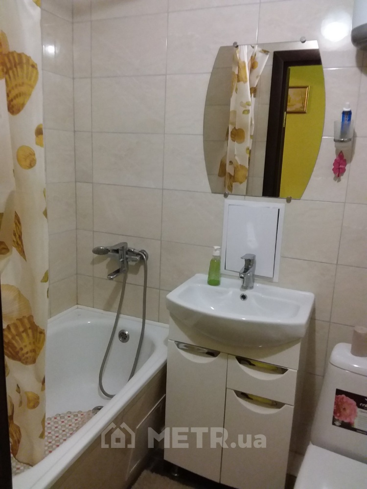 Фото квартиры, г. Черноморск, ул. Парковая 26 (22435-6)