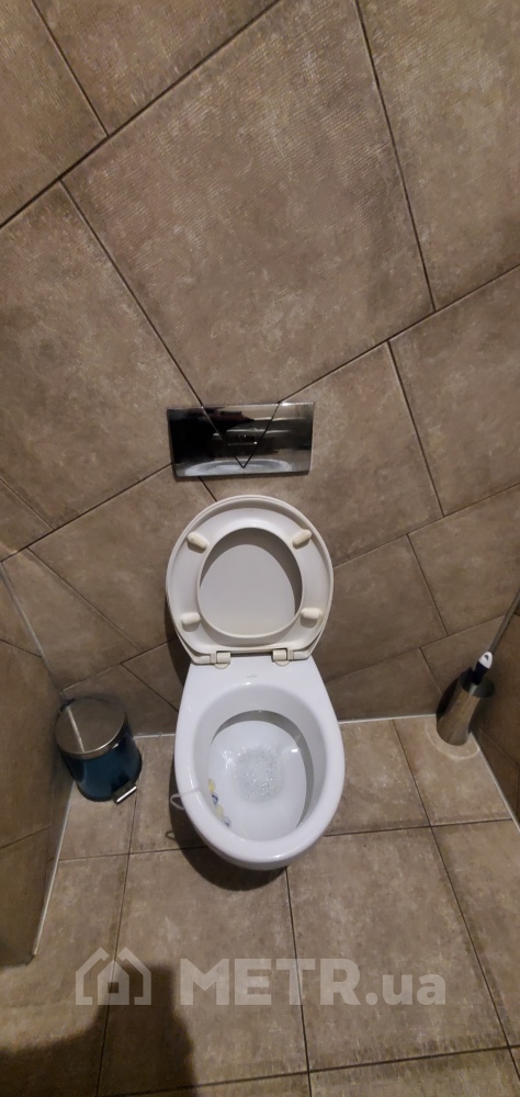 Фото коммерческой недвижимости, г. Черноморск, Защитников Украины (22437-3)