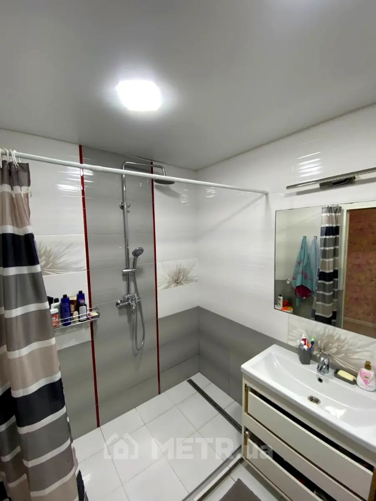 Фото квартиры, г. Одесса, ул. Академика Сахарова 44 (22438-20)