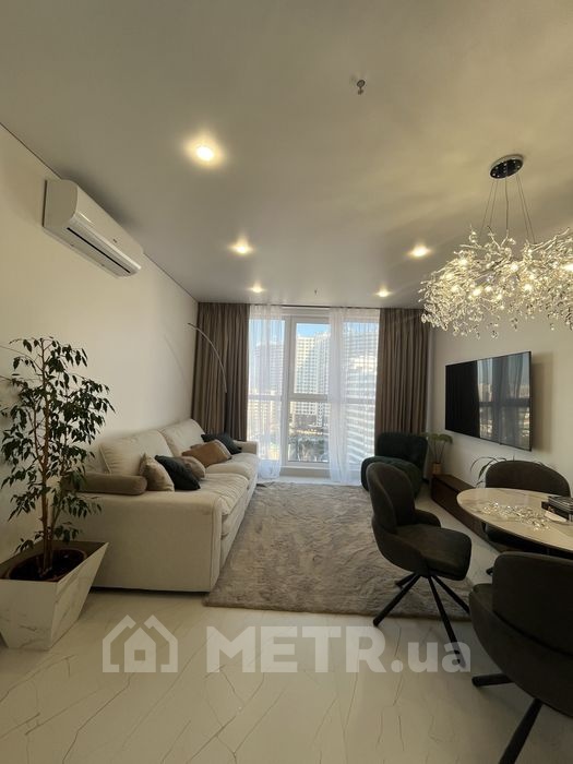 Фото квартиры, г. Одесса, ул. Литературная 10 (22486-1)