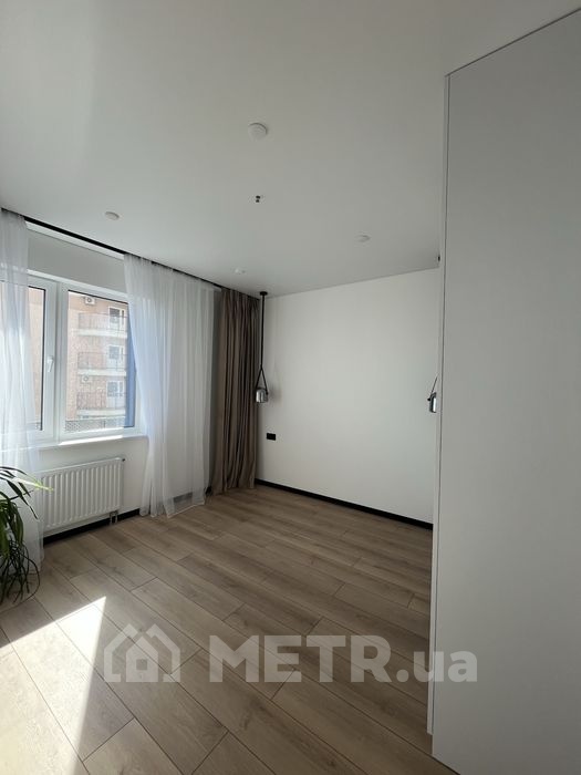 Фото квартиры, г. Одесса, ул. Литературная 10 (22486-8)