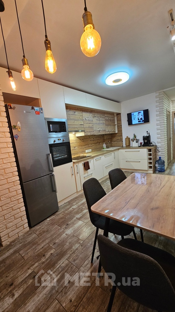 Фото квартиры, с. Лиманка, Радужный Массив 20 (22491-3)