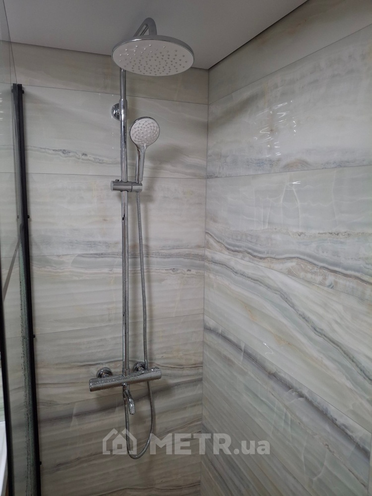 Фото квартиры, г. Черноморск, ул. Лазурная 7 (22504-10)