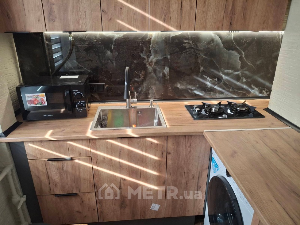 Фото квартиры, г. Черноморск, ул. Лазурная 7 (22504-7)