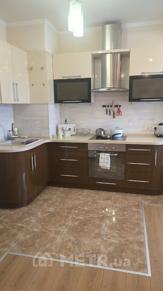 Фото квартиры, г. Одесса, Жк Радужный 9 (22516-1)