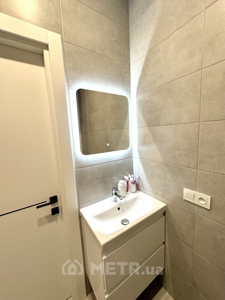 Фото квартиры, г. Одесса, ул. Генуэзская 1 (СТР) (22553-6)