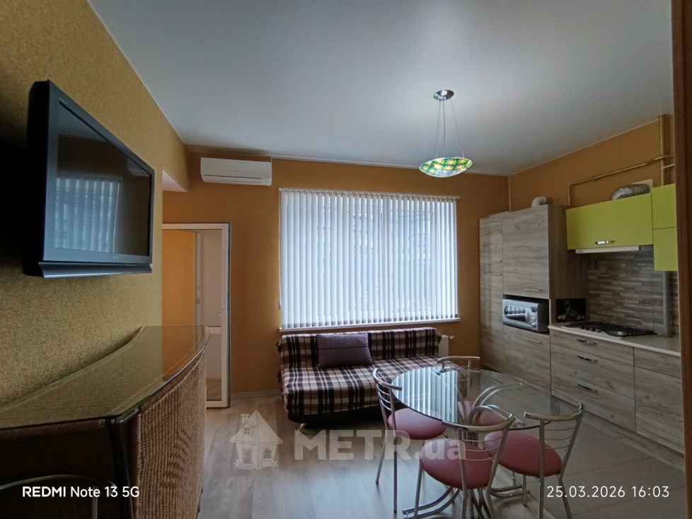 Фото квартиры, г. Черноморск, ул. Парковая 22А (3977-12)
