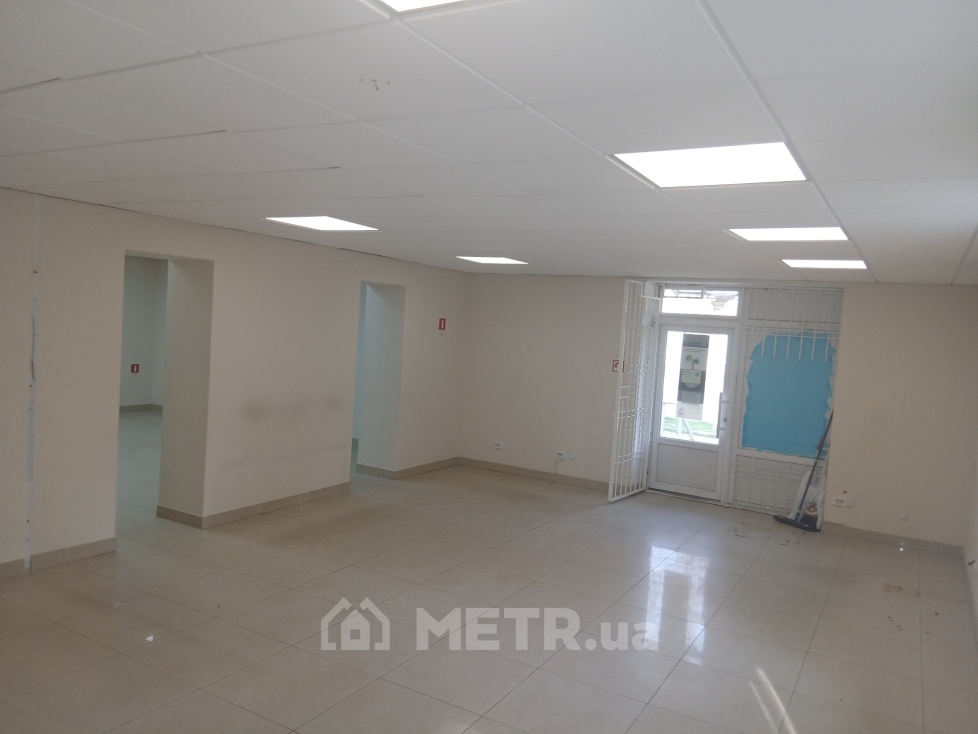 Фото коммерческой недвижимости, г. Одесса, ул. Краснова 8 (22574-5)